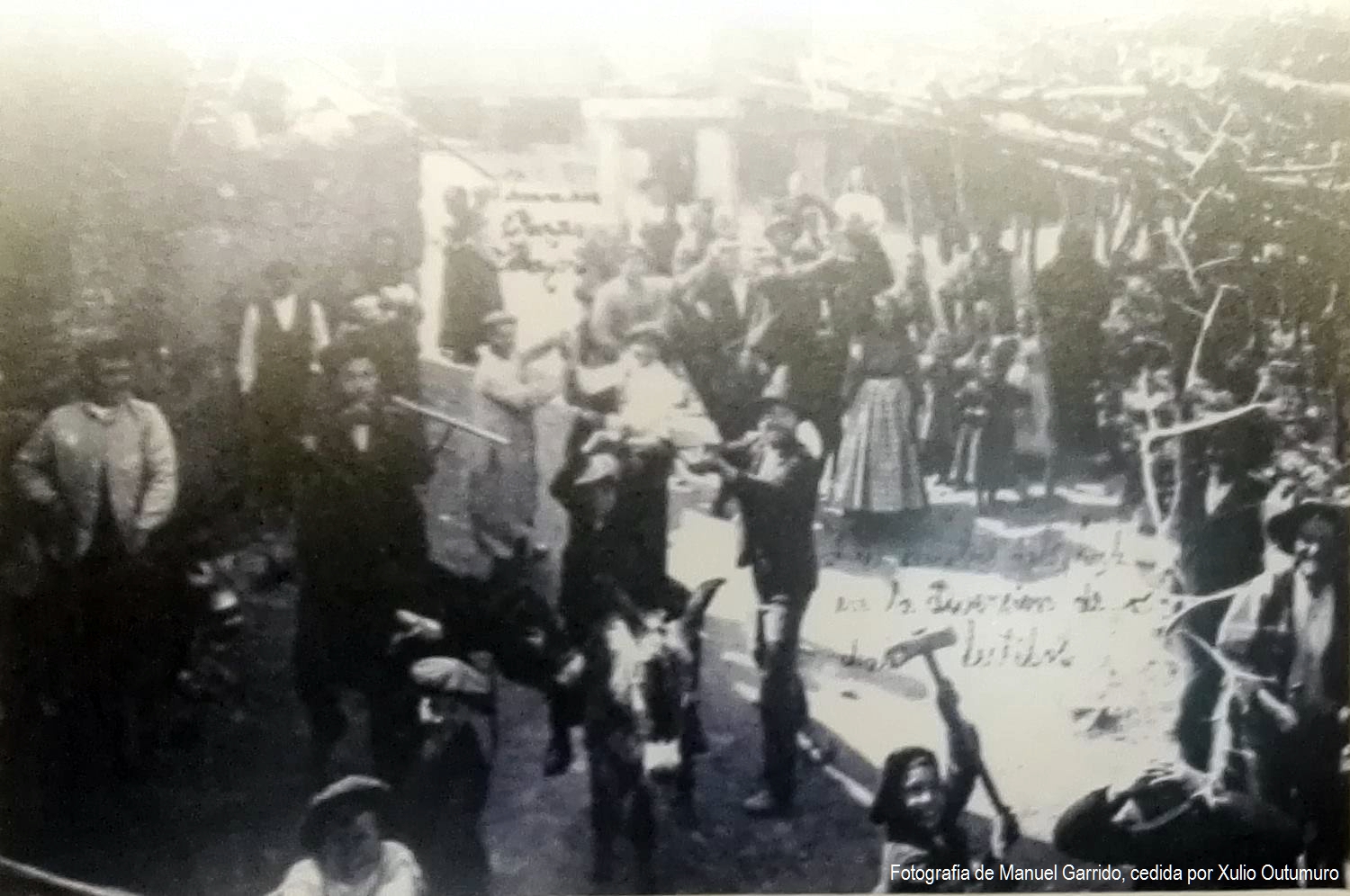 11026235_10206393744660705_2942788620897071145_o (1)