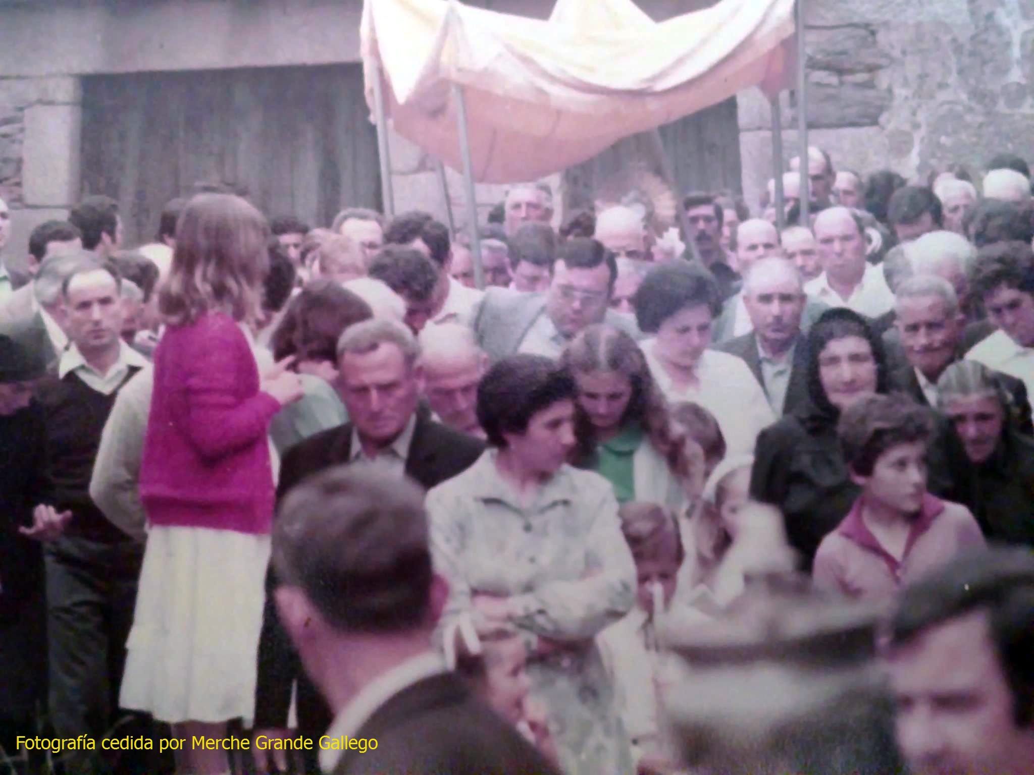 332271_2249615394735_1655155922_o